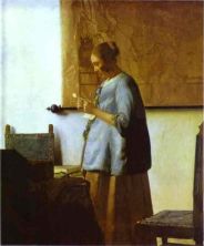 Haga click para ver la imagen ampliada woman in blue reading a letter.jpg